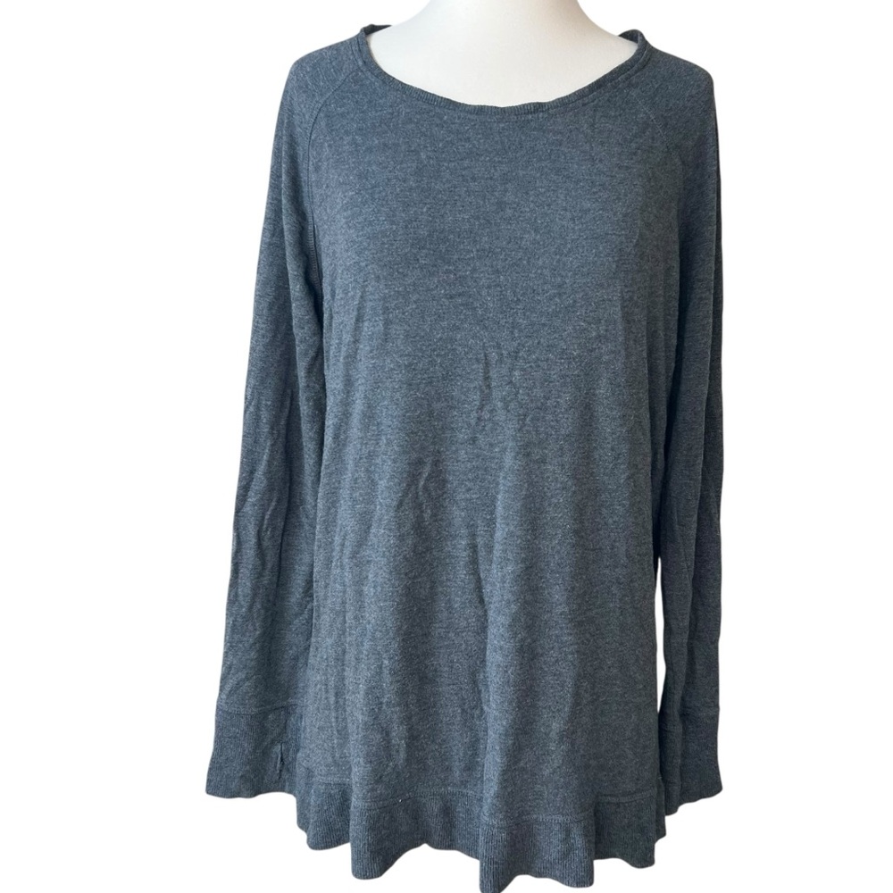 Mondetta gray open knit back long sleeve athletic shirt